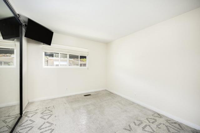 1815 Sweetwater Rd, Spring Valley CA: https://media.crmls.org/mediaz/8894af79-54b9-4452-a811-cc04bb5cc492.jpg