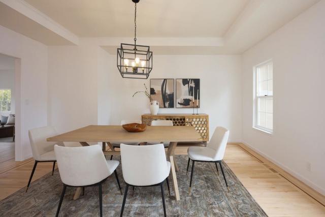 608 Silver Avenue, Half Moon Bay CA: https://media.crmls.org/mediaz/8895794b-efeb-48cc-b0a1-a4845e15df79.jpg