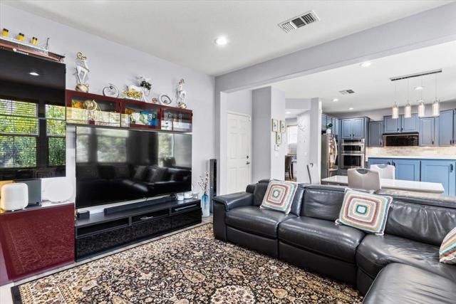 280 Wildhorse Court, San Jose CA: https://media.crmls.org/mediaz/8896fc0d-f235-40bb-b903-191beb8d31b0.jpg