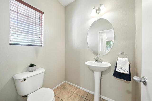 1929 Geyserville Street, Chula Vista CA: https://media.crmls.org/mediaz/8897984c-3fd5-4644-9035-df8e5939bb22.jpg