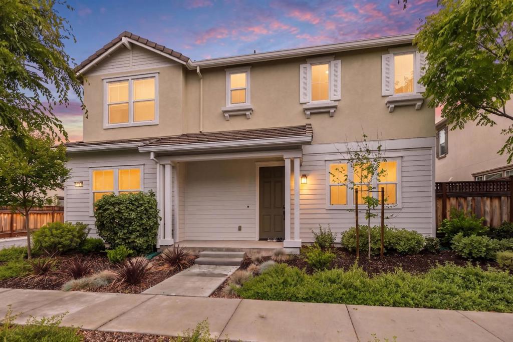 47520 Kinner Falls