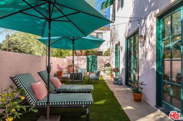 202 Canada Street, Ojai CA: https://media.crmls.org/mediaz/8897fdc5-bc69-40bd-81d1-e2b6e5a17f10.jpg