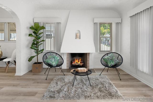 4365 Kansas, San Diego CA: https://media.crmls.org/mediaz/88987288-fa4b-42de-a755-ab4669151b67.jpg