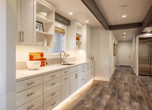 13945 Vista Regina, Saratoga CA: https://media.crmls.org/mediaz/88988175-2ab3-4dcc-ba43-6dee0e69c3ac.jpg