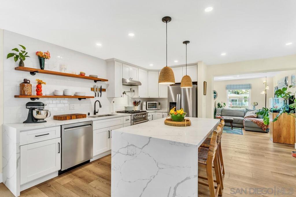 4660 Rolando Blvd - photo 11