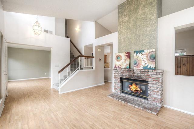 1428 Eastview Court, Oceanside CA: https://media.crmls.org/mediaz/8899727e-52d0-4a0a-9a94-99e2f2d21616.jpg