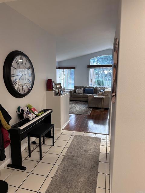 Detail Gallery Image 7 of 17 For 2547 La Costa Ave, Chula Vista,  CA 91915 - 2 Beds | 2 Baths