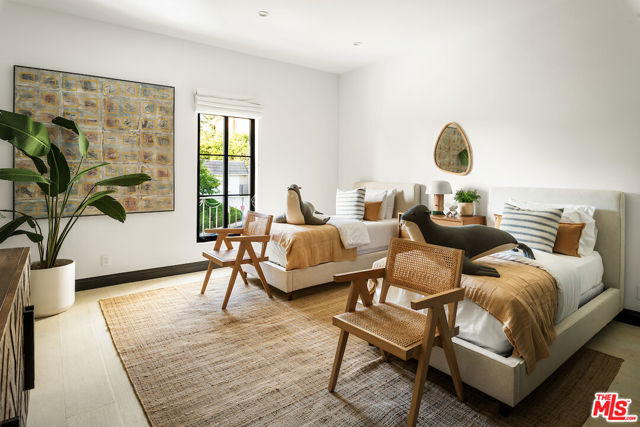 Drew Fenton | 10932 Savona Road Los Angeles CA | MLS: 7216618