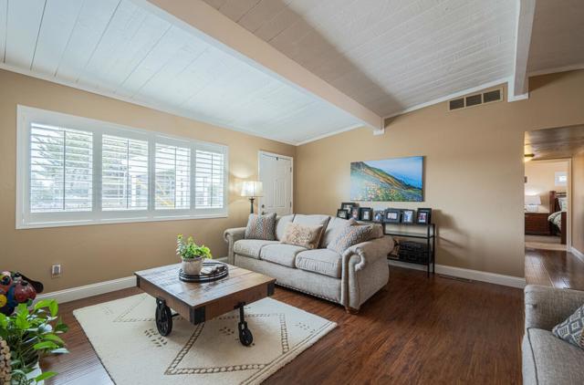 3093 Salinas Avenue, Marina CA: https://media.crmls.org/mediaz/889b3856-1197-4bdc-a922-4df7e6408289.jpg