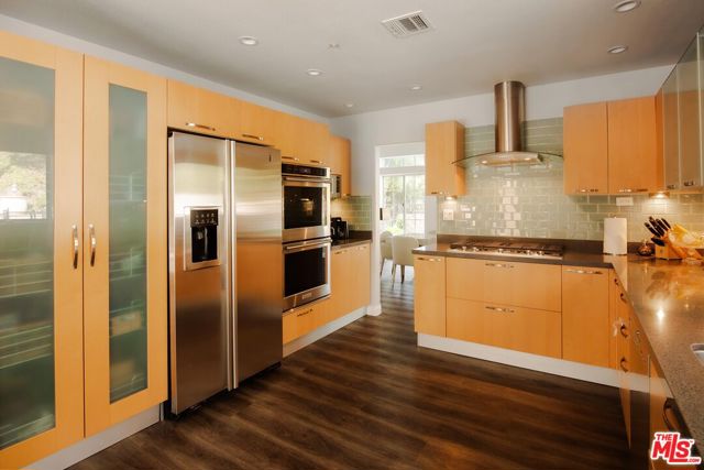3620 Patrick Henry Place, Agoura Hills CA: https://media.crmls.org/mediaz/889b51d0-f1e2-47a4-b4c4-32a873eb2f94.jpg