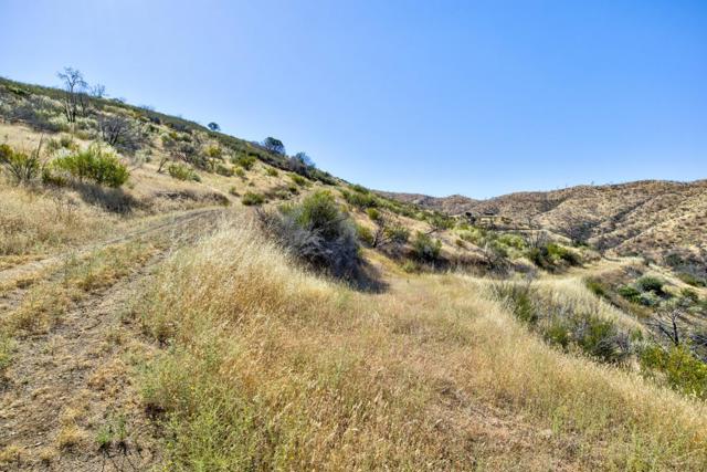 14600 Del Puerto Canyon Road, Newman CA: https://media.crmls.org/mediaz/889b68f7-2a0c-4424-b681-e67a3b0e8f9b.jpg