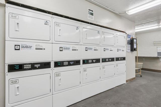 4205 Golden Oaks Lane, Monterey CA: https://media.crmls.org/mediaz/889d9b36-4d1b-4545-b254-94a48d706e52.jpg