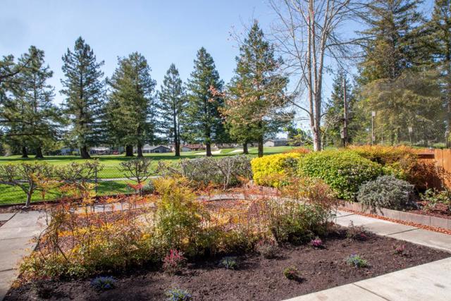 4652 Fairway Drive, Rohnert Park CA: https://media.crmls.org/mediaz/889e72a8-c91b-4495-aeb2-e872af220055.jpg