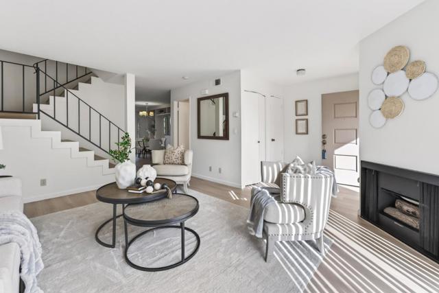 11093 Firethorne Drive, Cupertino CA: https://media.crmls.org/mediaz/889f45cd-4413-470b-b9af-5d47ca3eda1a.jpg