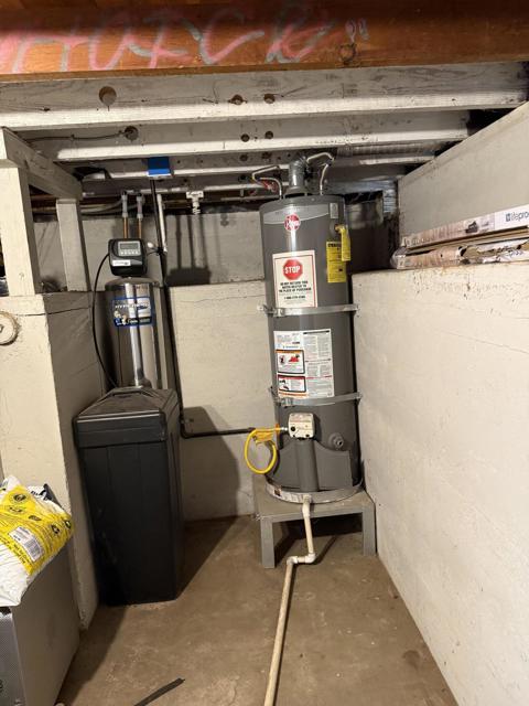 4151 Homewood Court, Riverside CA: https://media.crmls.org/mediaz/88a04563-32c5-4aea-897e-e7417bf189f9.jpg