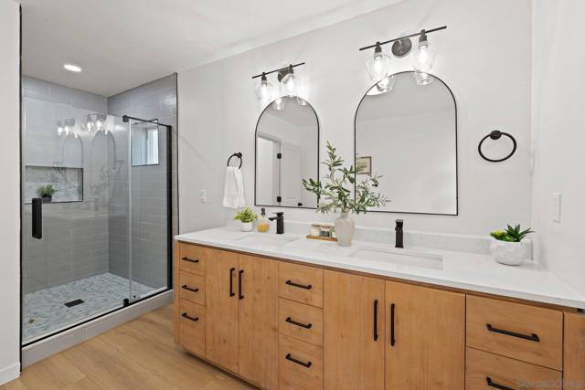 9117 Heatherdale St, Santee CA: https://media.crmls.org/mediaz/88a0cc31-550c-4023-ac84-6d1c2fc03af8.jpg