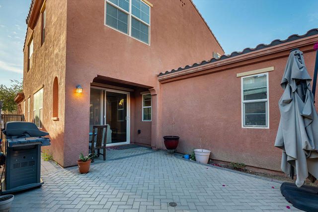 551 Via De La Paz, Palm Desert CA: https://media.crmls.org/mediaz/88a23b65-8d1b-4ba1-be72-026fc1241288.jpg