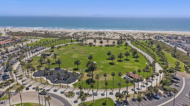 4907 Island View Street, Oxnard CA: https://media.crmls.org/mediaz/88a285d7-002e-4bfa-886c-2cc0572211d4.jpg