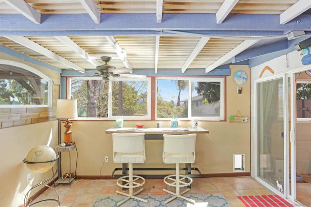 757 Anns Way, Vista CA: https://media.crmls.org/mediaz/88a4b911-a836-469d-ba73-65a9f30e4a03.jpg