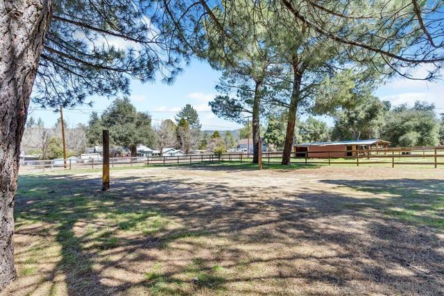 Image 55 of 64 For 28967 Oak Ln