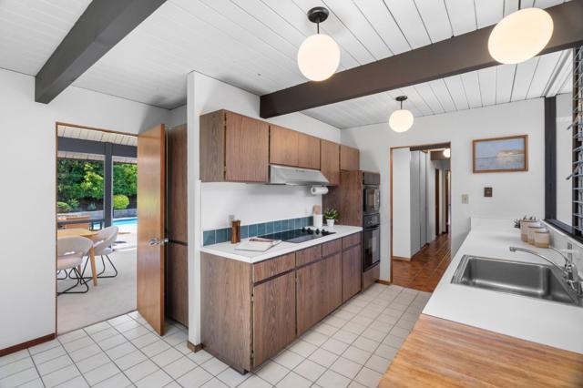 802 Allison Way, Sunnyvale CA: https://media.crmls.org/mediaz/88a52747-a97c-48f1-b9cf-5e649ef62b3b.jpg