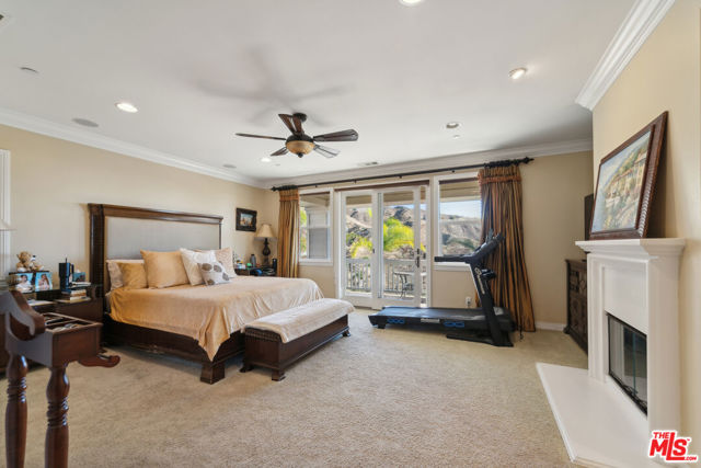 12530 Longacre Avenue, Granada Hills CA: https://media.crmls.org/mediaz/88a5b1f0-977c-4ef1-b054-2155f46fec84.jpg