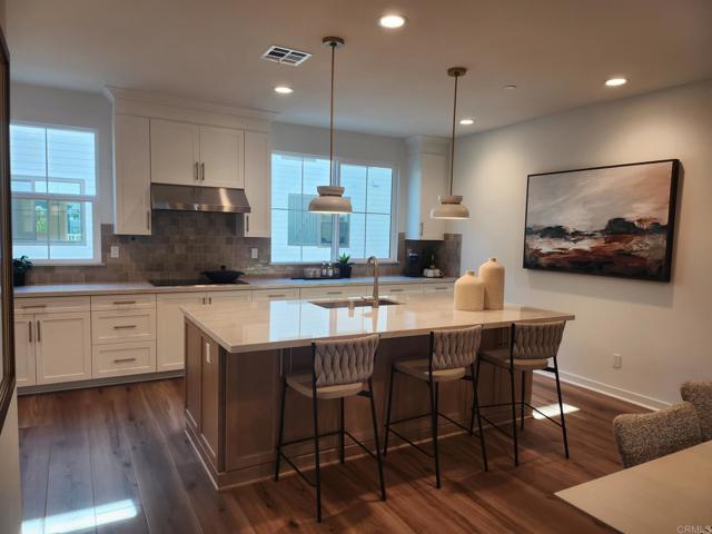 Front Image Thumbnail for CRNDP2511155