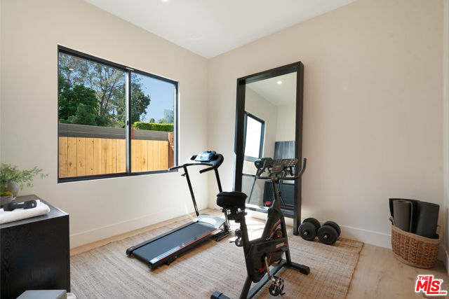 Drew Fenton | 1185 Mcclellan Drive Los Angeles CA | MLS: 7420887