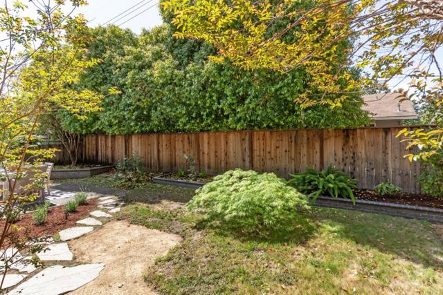 Image 22 of 28 For 640 Towle Place