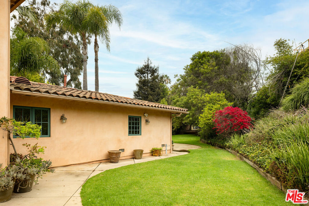 MLS #26846645 image #40