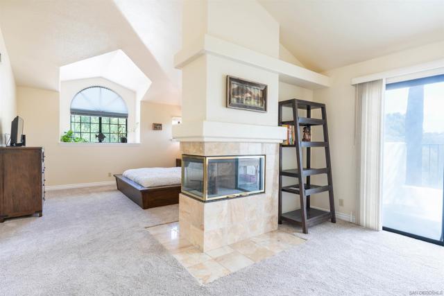 4514 La Canada, Fallbrook CA: https://media.crmls.org/mediaz/88ac3135-371c-4ac0-8df9-219bc05e25d5.jpg