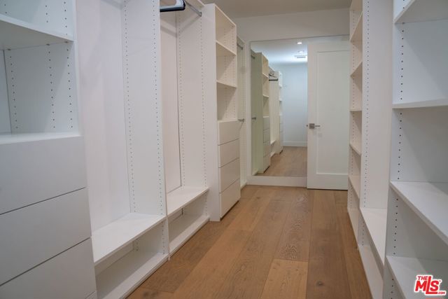 11848 Bel Terrace, Los Angeles CA: https://media.crmls.org/mediaz/88acc2de-0189-4d9e-9536-1dd96ff9d3a6.jpg