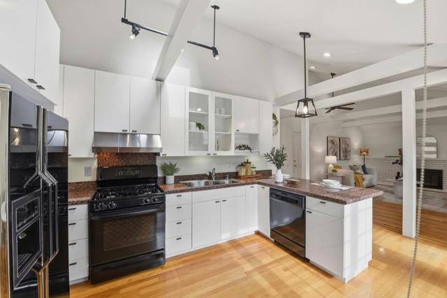 Image 11 of 44 For 7027 Brooktree Way