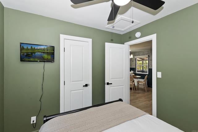 1128 E Country Club Blvd, Big Bear City CA: https://media.crmls.org/mediaz/88ad85f5-4fd1-4026-8b3f-b140da2b613b.jpg