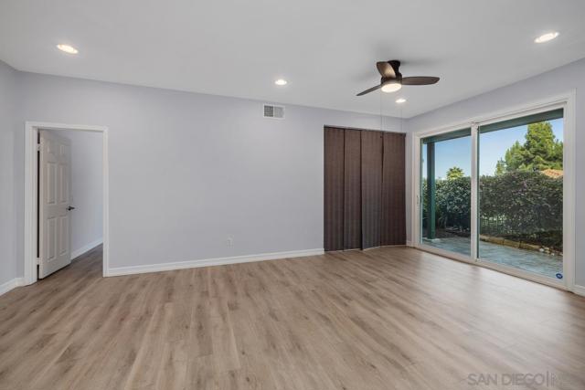 6013 Oakgate Row, La Jolla CA: https://media.crmls.org/mediaz/88af24eb-8067-433e-bc23-3c0804d20125.jpg