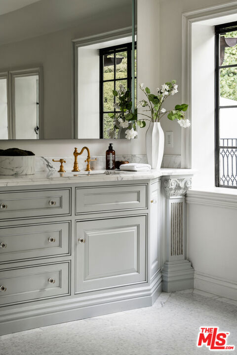 Drew Fenton | 10950 Bellagio Road Los Angeles CA | MLS: 7409196 Drew Fenton | 10950 Bellagio Road Los Angeles CA | MLS: 7409196