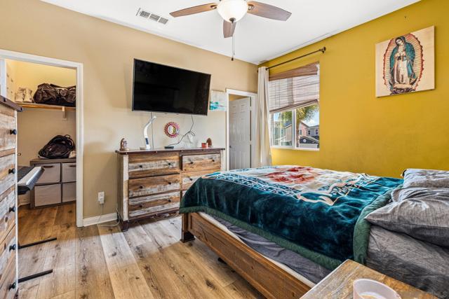 1299 Bellingham, Oceanside CA: https://media.crmls.org/mediaz/88b151b8-e598-4ffc-a06d-9fa0575195de.jpg