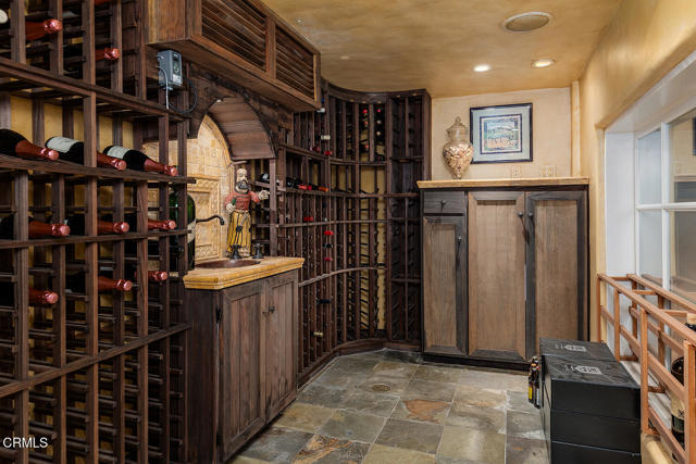 1711 Fairmount Avenue, La Canada Flintridge CA: https://media.crmls.org/mediaz/88b16382-526d-47fc-aef1-bf7a2c1be822.jpg