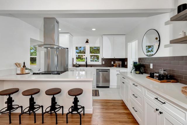 Image 4 of 41 For 4406 40th St