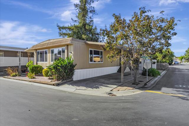 2151 Oakland Road, San Jose CA: https://media.crmls.org/mediaz/88b2033a-c0be-4939-9b52-2fdd9cffafec.jpg