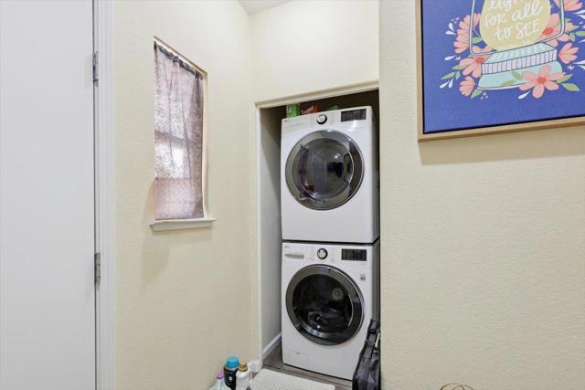 201 San Antonio Place, San Jose CA: https://media.crmls.org/mediaz/88b223e8-fc9f-42a3-8041-f41e4b897b5f.jpg