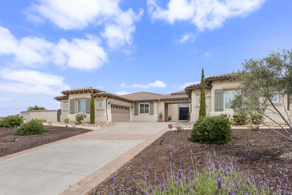 11753 Big Canyon Ln - photo 2
