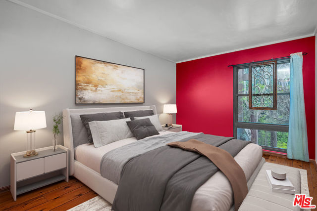 7765 W 91st Street, Playa del Rey CA: https://media.crmls.org/mediaz/88b2d818-46fb-42bc-b763-be54c37ffb74.jpg