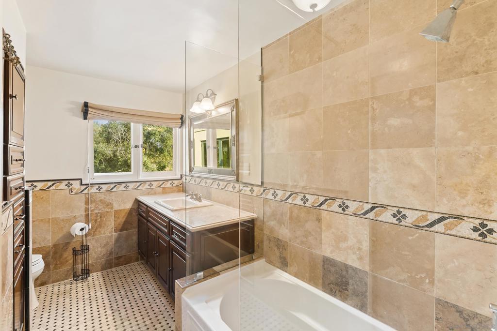 MLS #250043762SD image #26