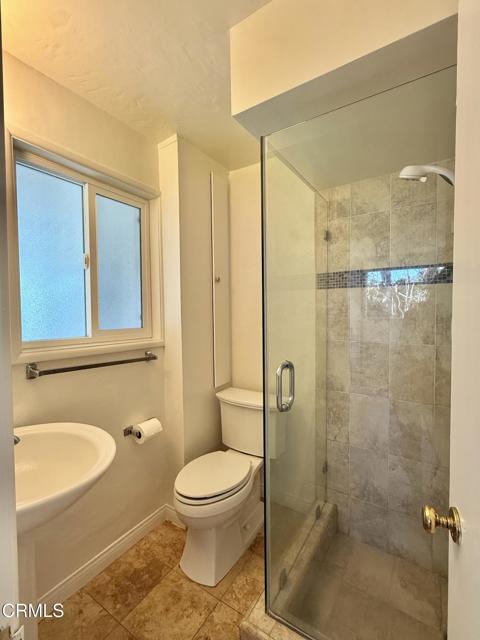 Detail Gallery Image 19 of 25 For 5212 New York Ave Ave, Glendale,  CA 91214 - 4 Beds | 2/1 Baths
