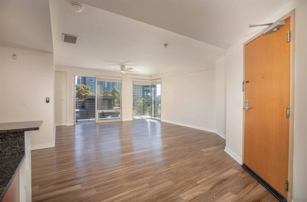 1608 India St - photo 3