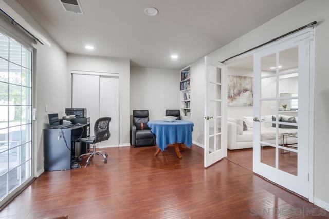 15380 Via La Gitano, Poway CA: https://media.crmls.org/mediaz/88b3aac2-2448-46d1-91f2-ddbf8713692b.jpg