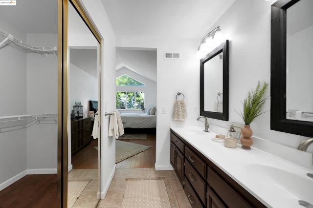 44765 Lynx Dr, Fremont CA: https://media.crmls.org/mediaz/88b3db8e-c6fe-42d6-9734-54e815b69426.jpg
