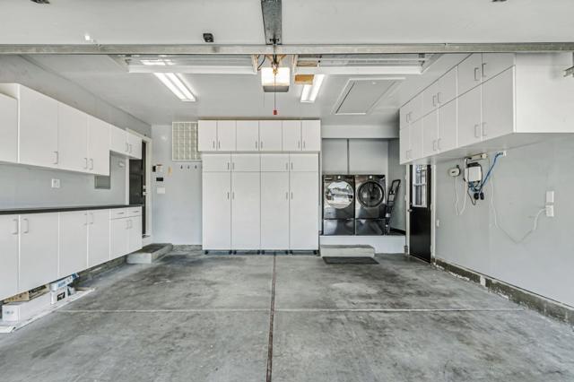 1588 Calle De Stuarda, San Jose CA: https://media.crmls.org/mediaz/88b47a27-df5e-4f96-85d8-9159e0bbcd6b.jpg