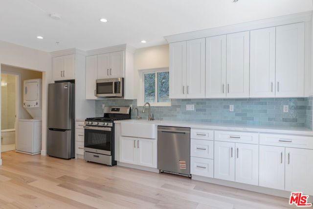 4632 Mioland Drive, Los Angeles CA: https://media.crmls.org/mediaz/88b51ad7-bba6-4c81-a505-facbe0c041e4.jpg